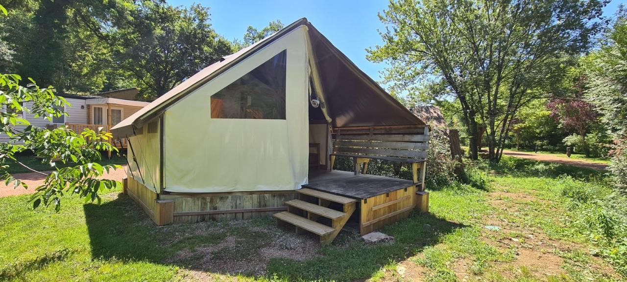 Camping Domaine Papillon Reyrevignes  Екстер'єр фото